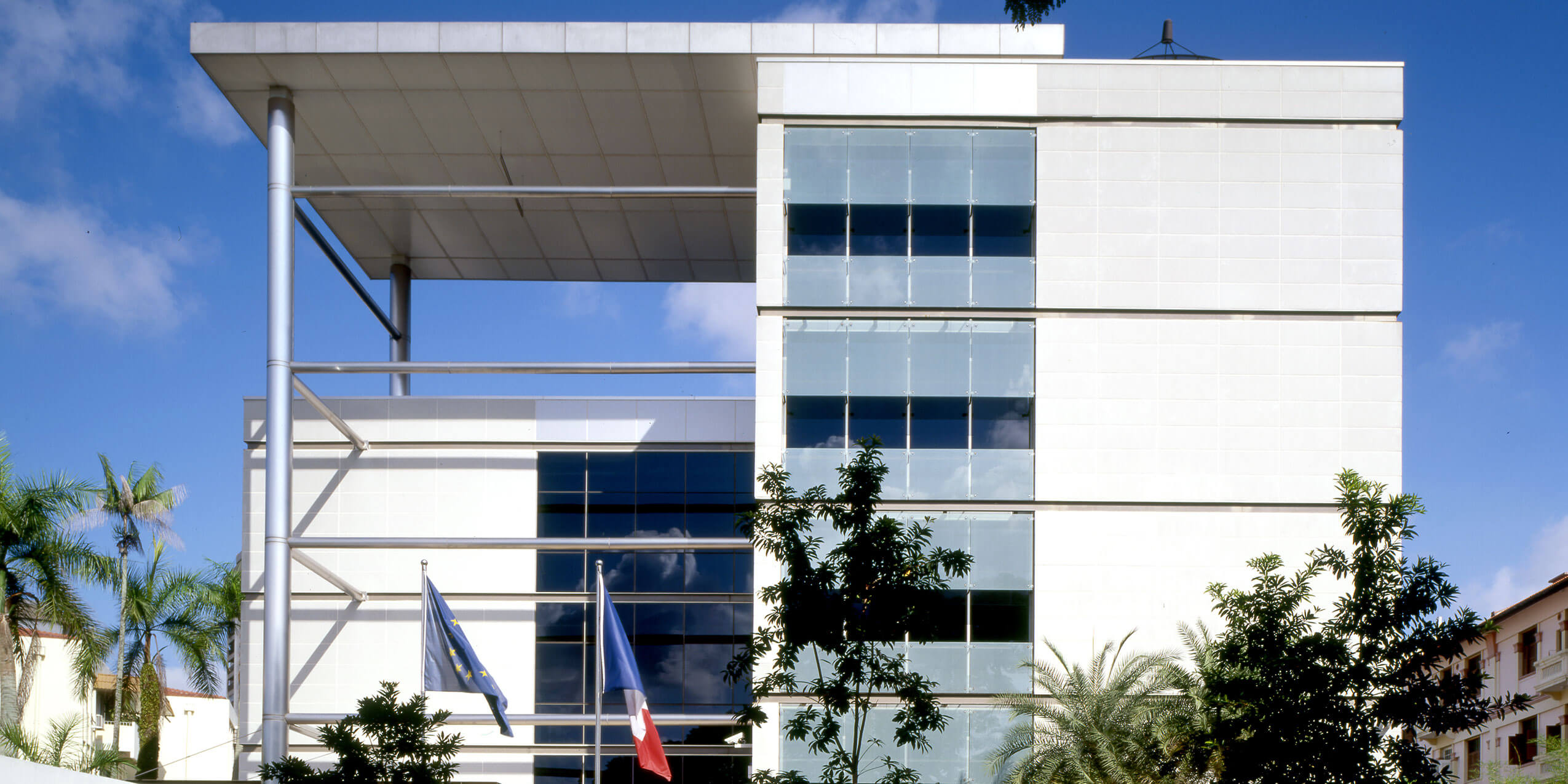French Embassy sgp_couverture