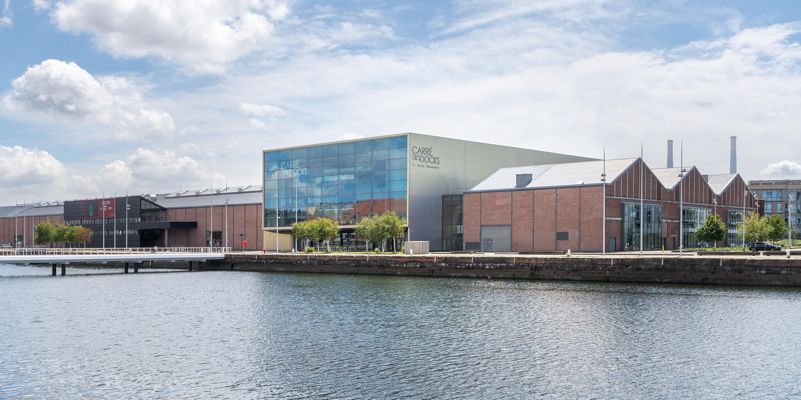 Convention and Exhibition Centre hac-002-antoine-duhamel-photography_couv