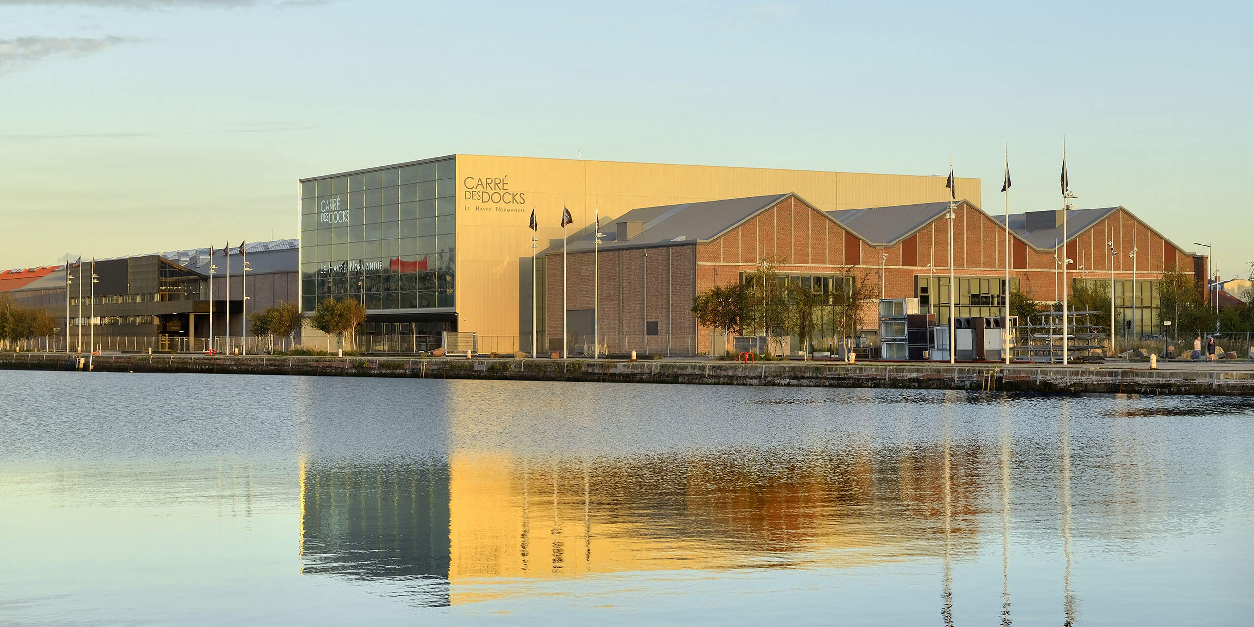 Le centre de congrès et d’exposition hac_couverture