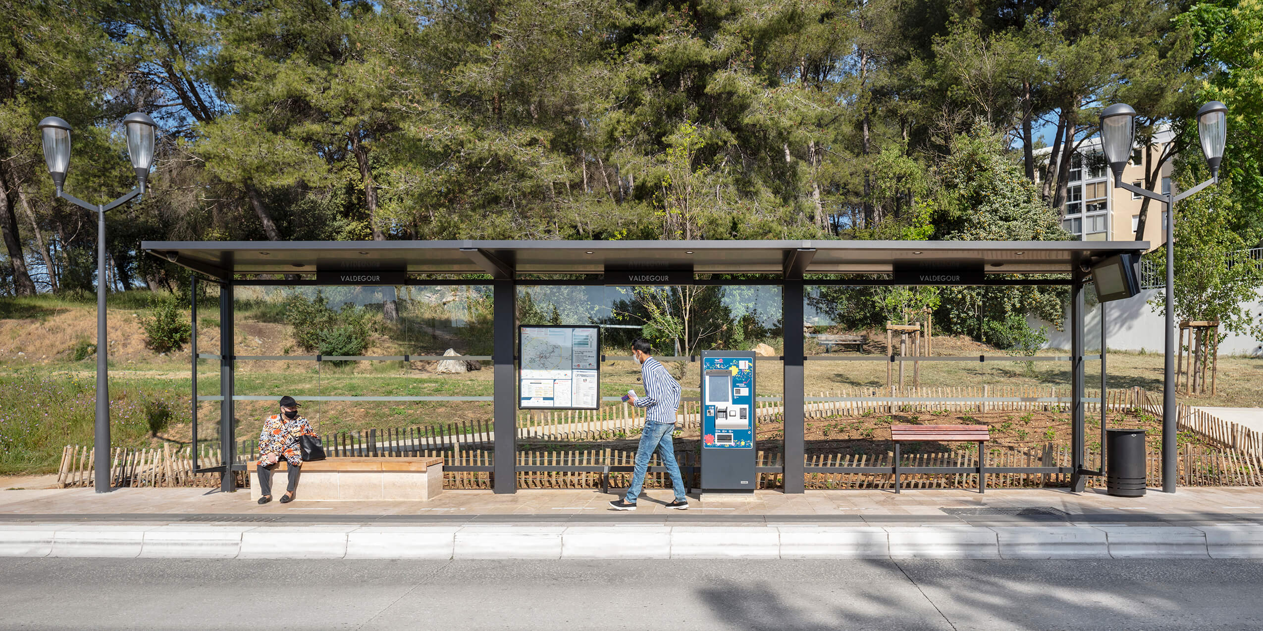 Le Tram’Bus T2 Diagonal richez-associes-tram-nimes-21